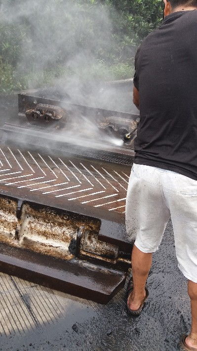 【超高壓疏通清洗機(jī),超高壓防爆清洗機(jī),冷熱水高壓清洗機(jī)?！? 